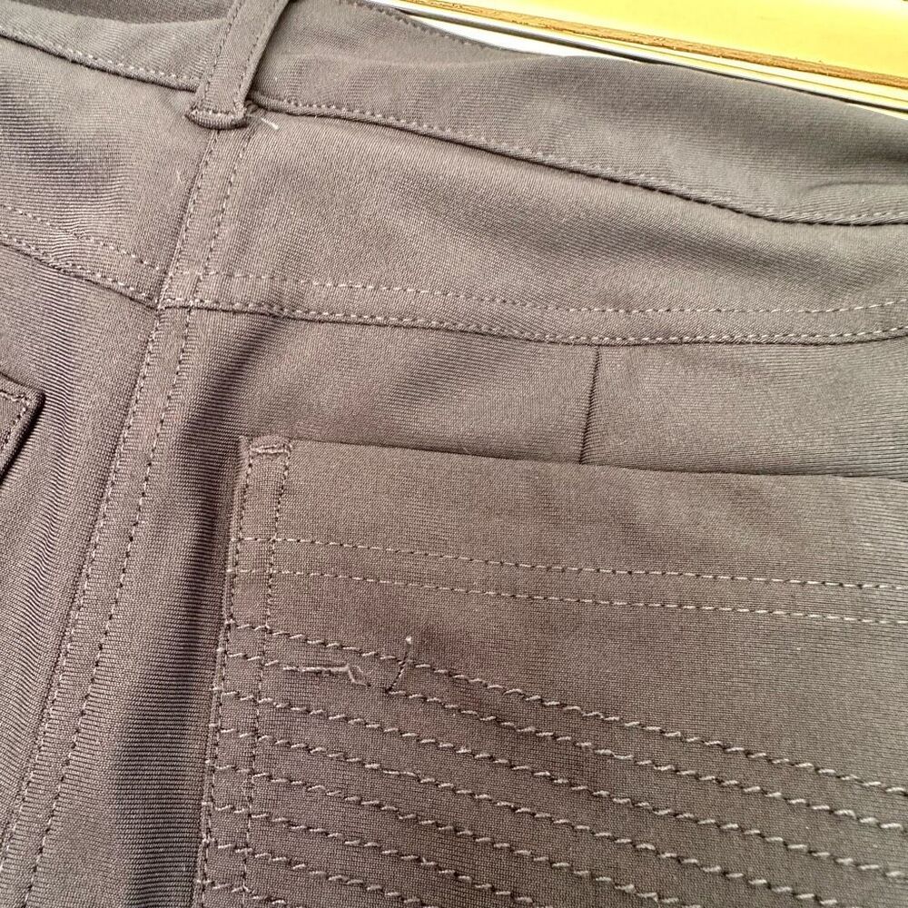 Lululemon Women’s 6 Blue Bust a Move Moto Pants - Picture 3 of 6